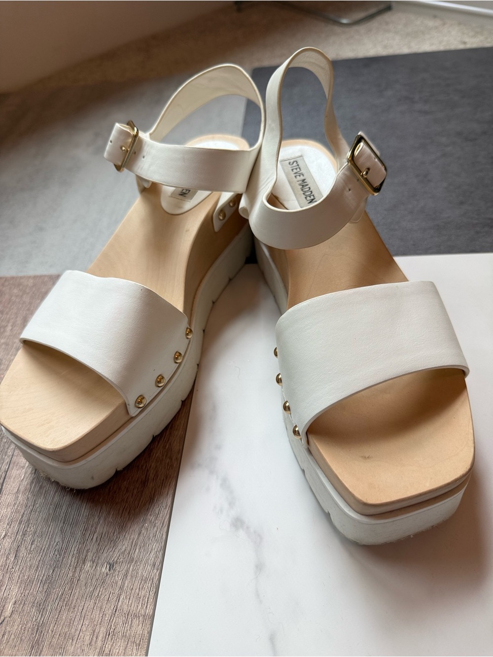 Steve Madden White Platform Sandals with Gold Studs